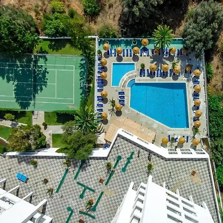 Sea House - Private With 4 Pools, Jacuzzi & Tennis Court Albufeira